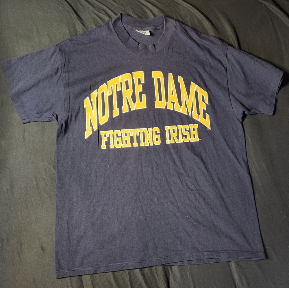 Notre Dame Fighting Irish Men's T-Shirt Size L